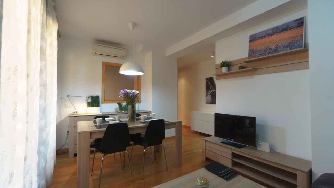 Rentalsevilla Coqueto Apartamento Con Terraza Privada Appartement Séville